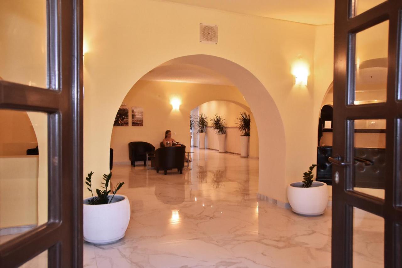 Ocean Heights View Hotel Anissaras Екстер'єр фото