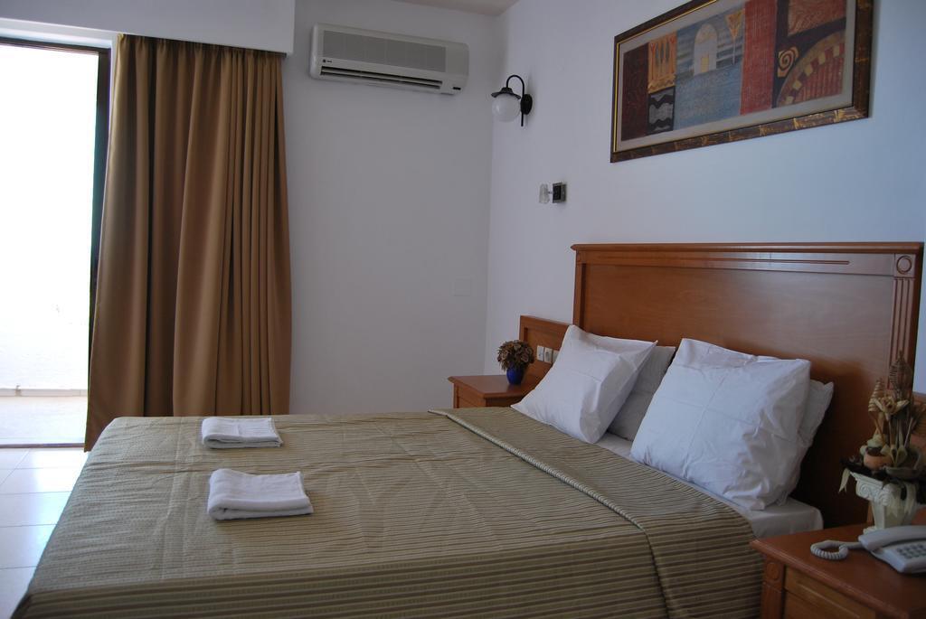 Ocean Heights View Hotel Anissaras Екстер'єр фото